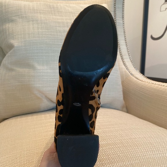 Violeta Womens Ankle Boots w Cheetah Cowhide / Side Zipper/Medium Heel /Size 8 - Picture 6 of 11